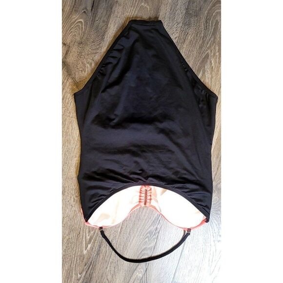 a.n.a. Slimmimg Ruched One Piece Swimsuit Women's Size 12 - Picture 3 of 4